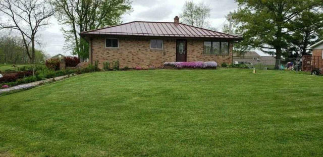 4386 S BROOKLAWN DR, NEW PALESTINE, IN 46163 - Image 1